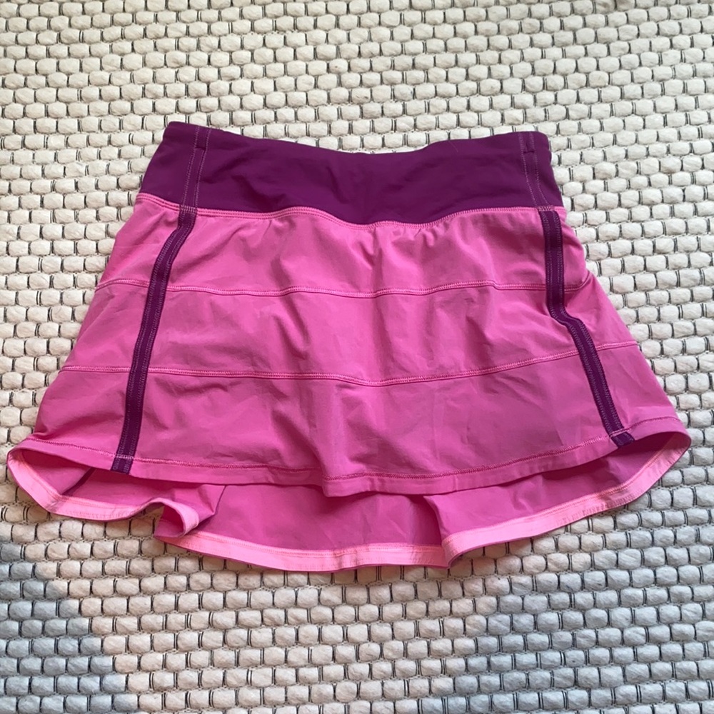 Lulu size 2 skirt